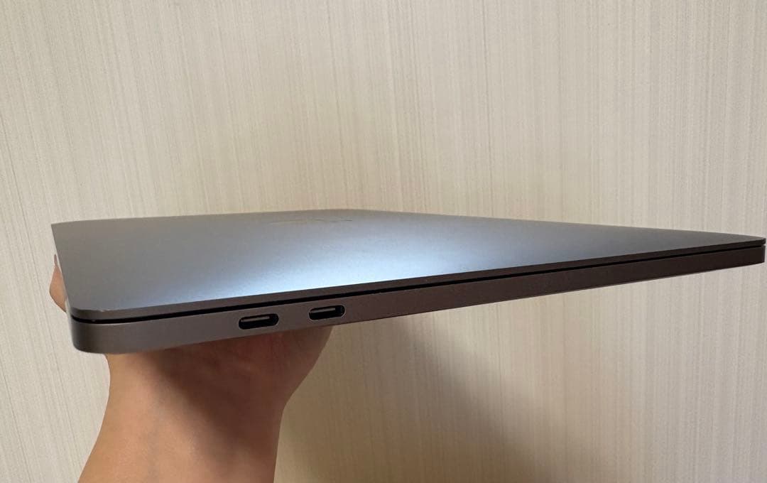 MacBook本体 MacBook Pro 2019 13inch Corei7 16gb 1tb