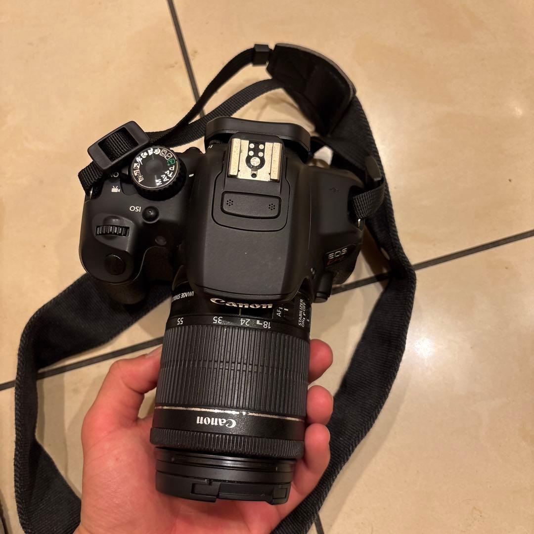 O*様 と*料様 Canon EOS 2000D デジタル一眼レフカメラ