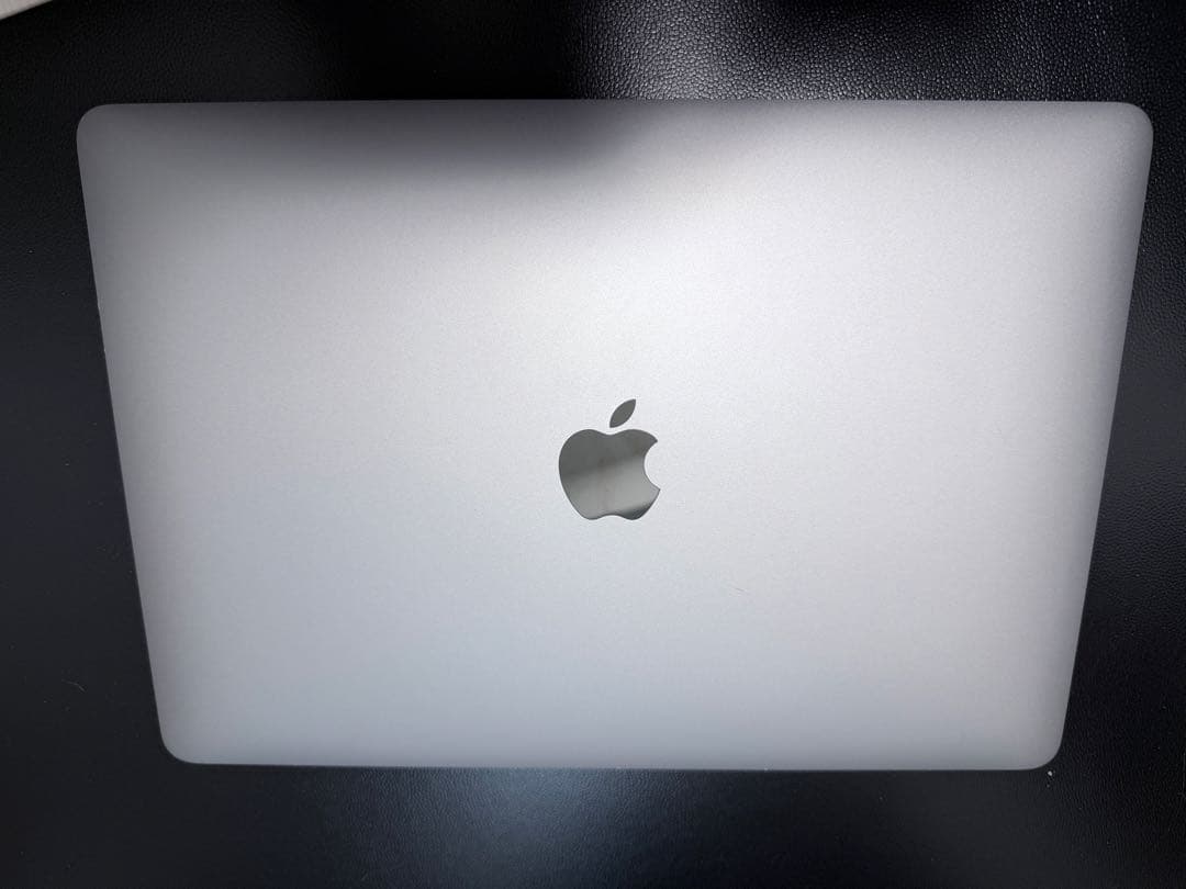 MacBook本体 MacBook Air M1 8GB 256GB