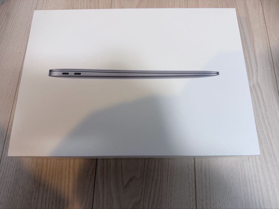MacBook本体 MacBook Air M1 8GB 256GB
