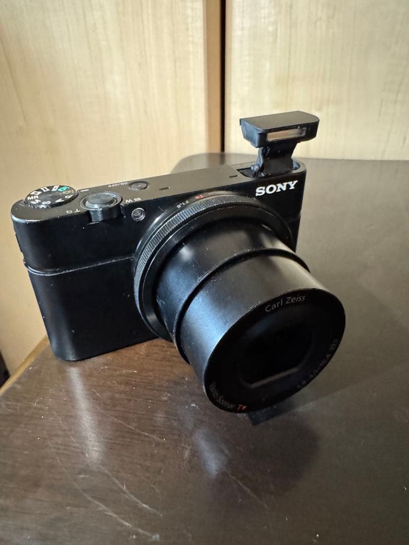 美品　SONY DSC-RX100 初代 バッテリー付 コンデジ