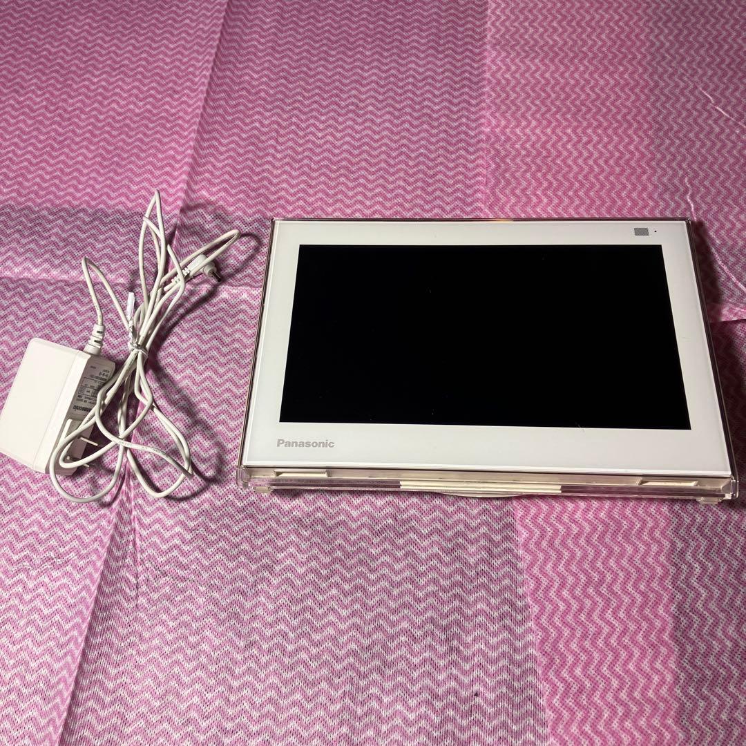 Pansonic プライベートビエラ　ポータブルテレビ UN-10E6D
