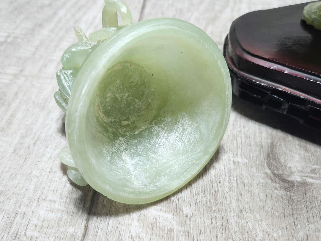 翡翠 蓋付き香炉 龍の彫刻 中国工芸品 箱付き