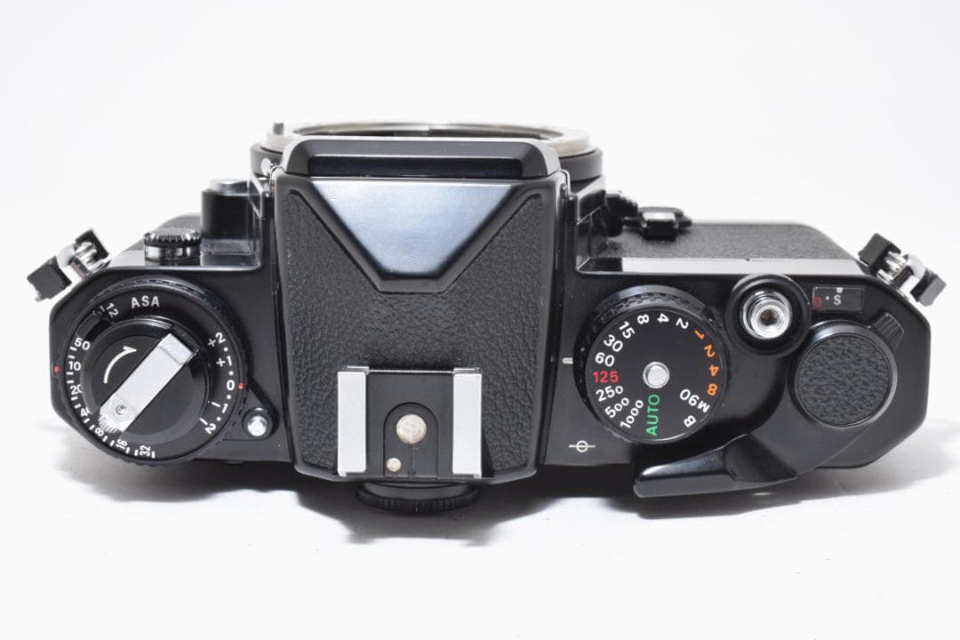 【美品】Nikon ニコン FE ブラック ボディのみ #520