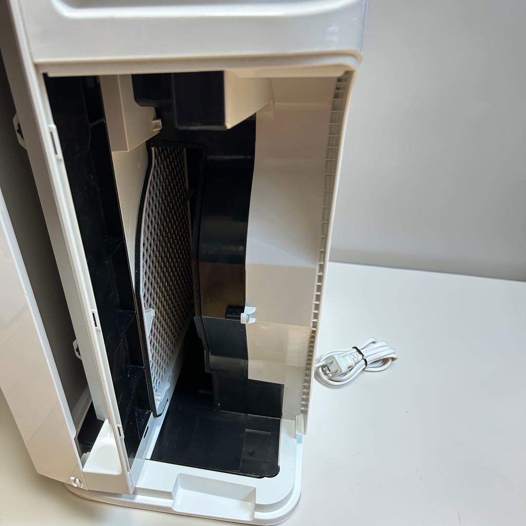 美品 DAIKIN MCK70WE7-W 加湿ストリーマ空気清浄機 2019年製