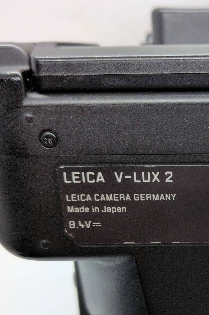 て*3様 ライカ デジタルカメラ　LEICA V-LUX 2