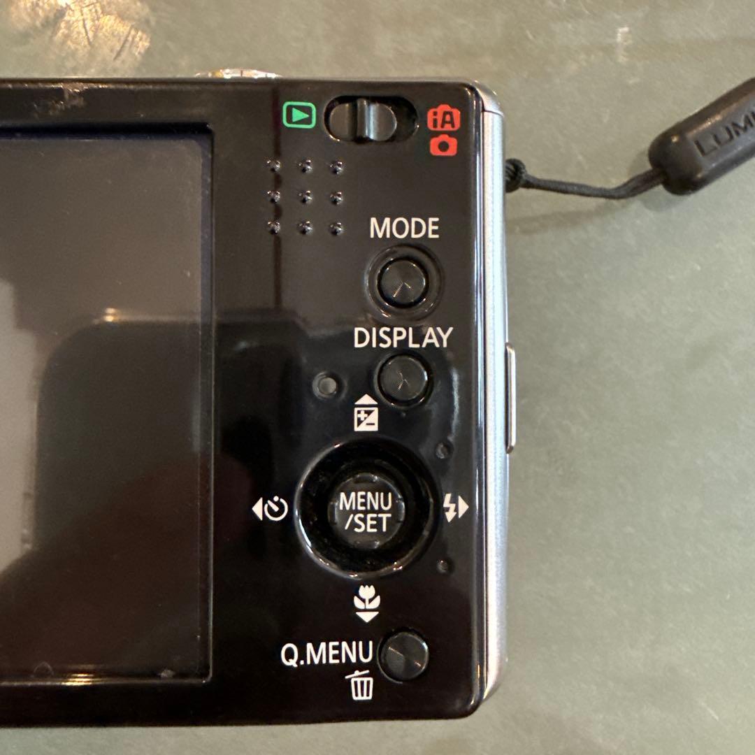Panasonic LUMIX DMC-FX500 コンデジ