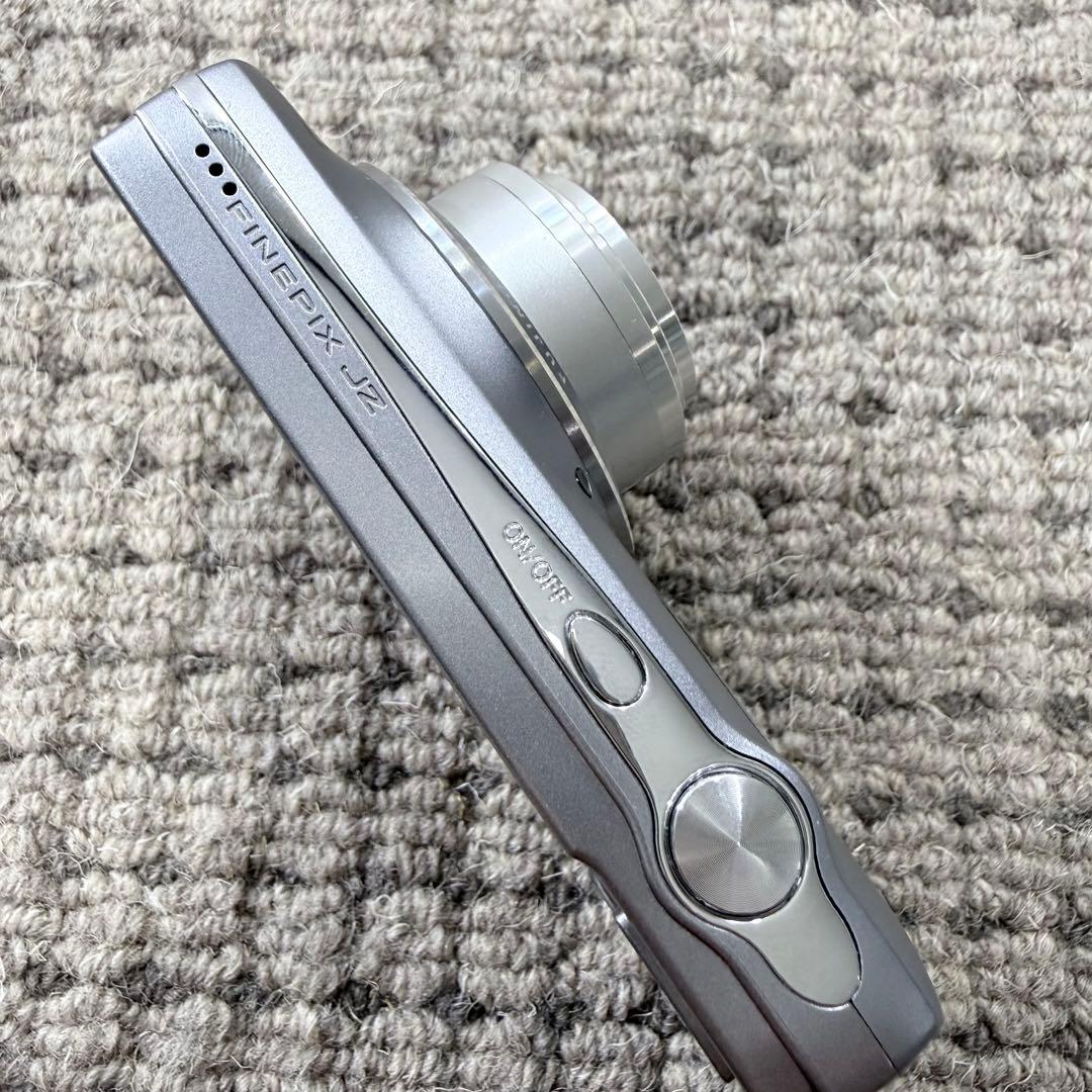 FUJIFILM FinePix JZ250 デジタルカメラ シルバー