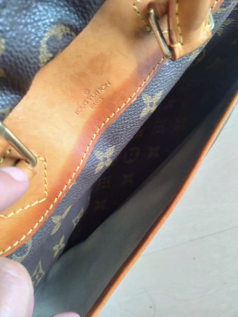 Louis Vuitton ボストンバッグ　ルイヴィトン　ドーヴィル