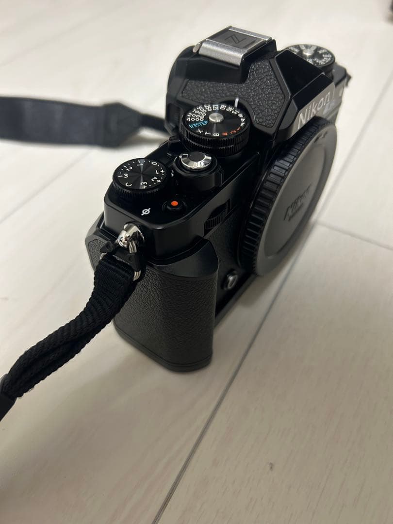 Nikon Z fc ミラーレス一眼カメラ 本体