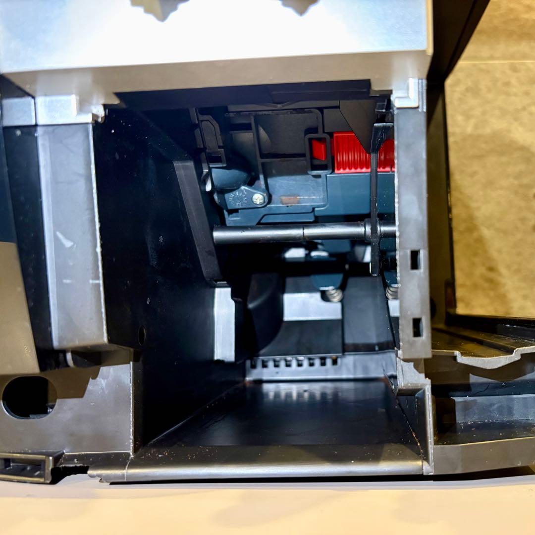 デロンギ マグニフィカSカプチーノ 全自動エスプレッソマシン ECAM23260