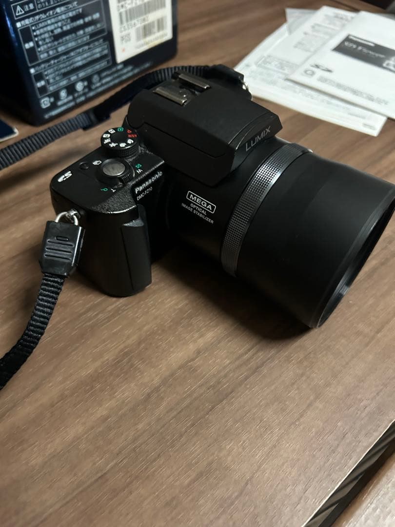 デジタルカメラ Panasonic LUMIX DMC-FZ10