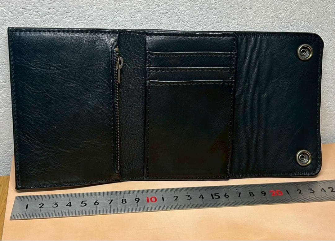 トラッカーウォレット　三つ折り財布　牛革　ショートトラッカーウォレット