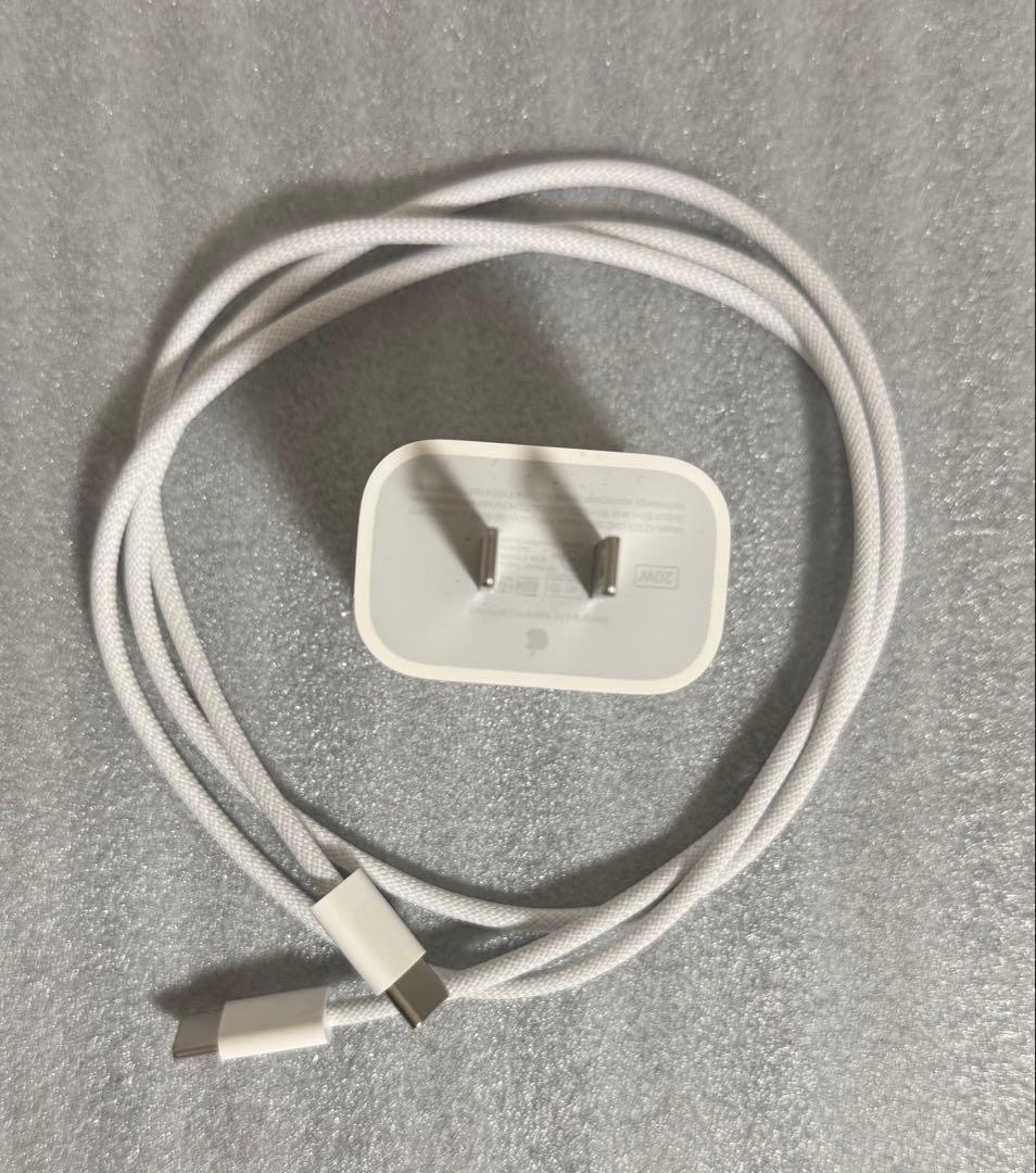 iPad A16 128GB Wi-Fi 充放電0回 バッテリ100%