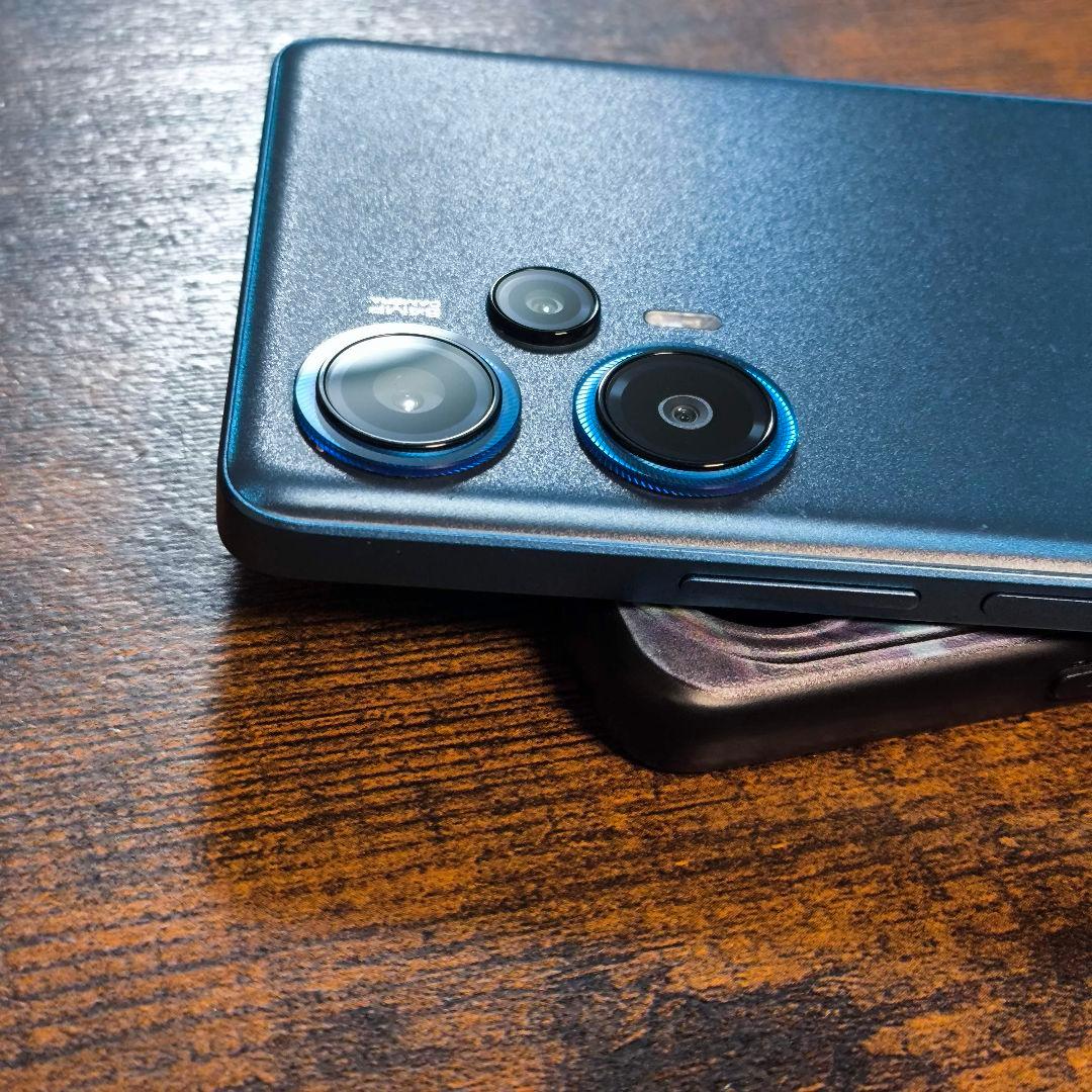 Xiaomi Redmi Note 12 Turbo ケース　充電器つき