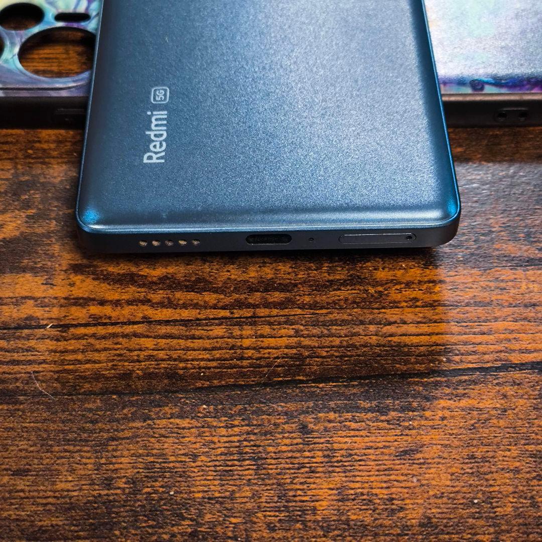 Xiaomi Redmi Note 12 Turbo ケース　充電器つき