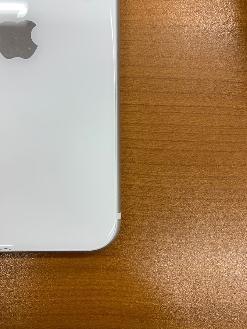 中*山様 動作確認済 iPhone SE (第2世代) 128GB ID T99