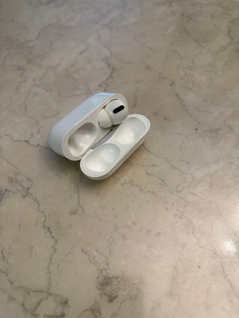 AirPods Pro 2 右耳なし