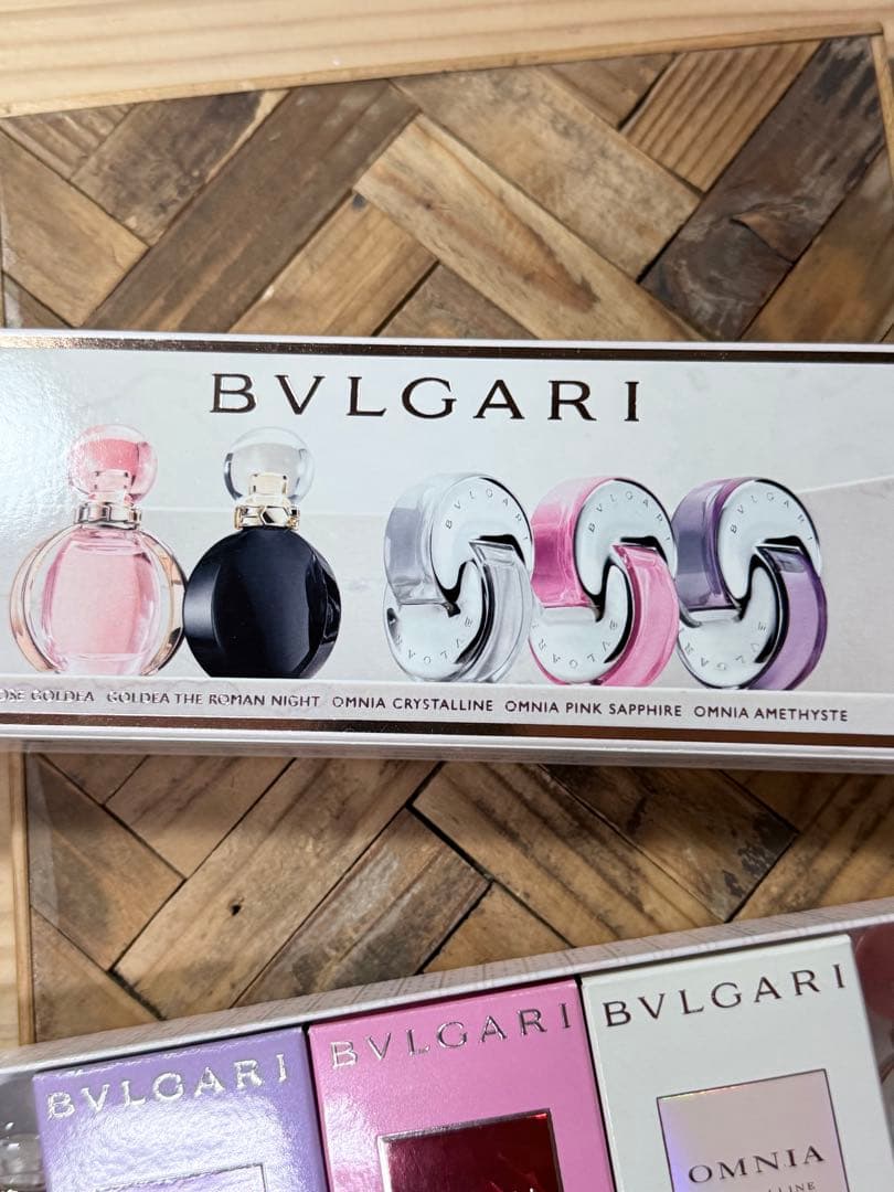 ブルガリBVLGARI　ザ・ウィメンズ・ギフト・コレクション　ゴルデア　オムニア