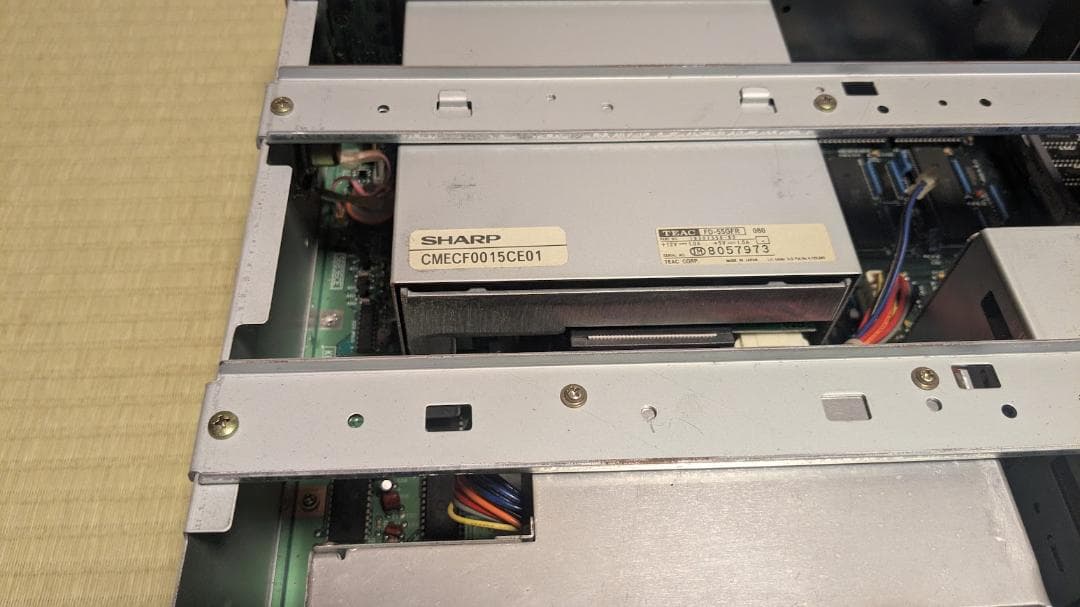 SHARP X68000 PRO CZ-653C-GY　ジャンク