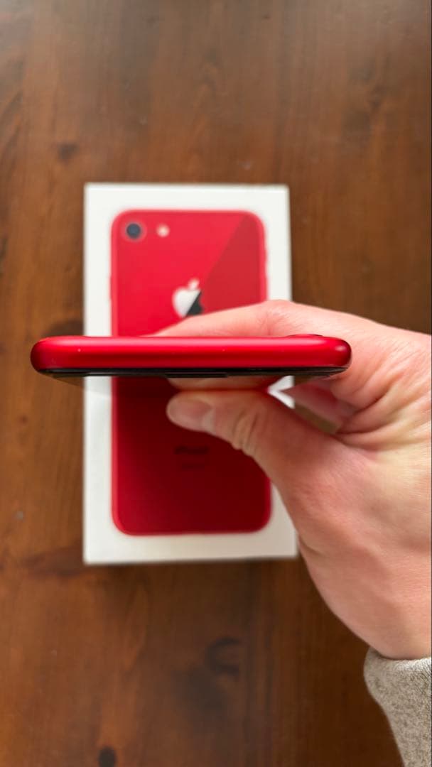 Apple iPhone 8 レッド 64GB