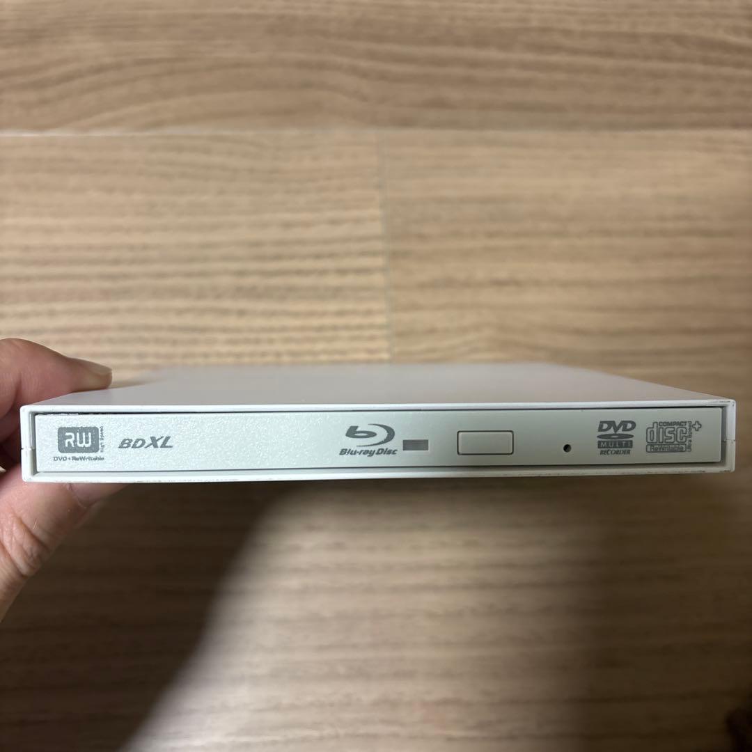【DVD・Blue-ray】Logicool DVDドライブ