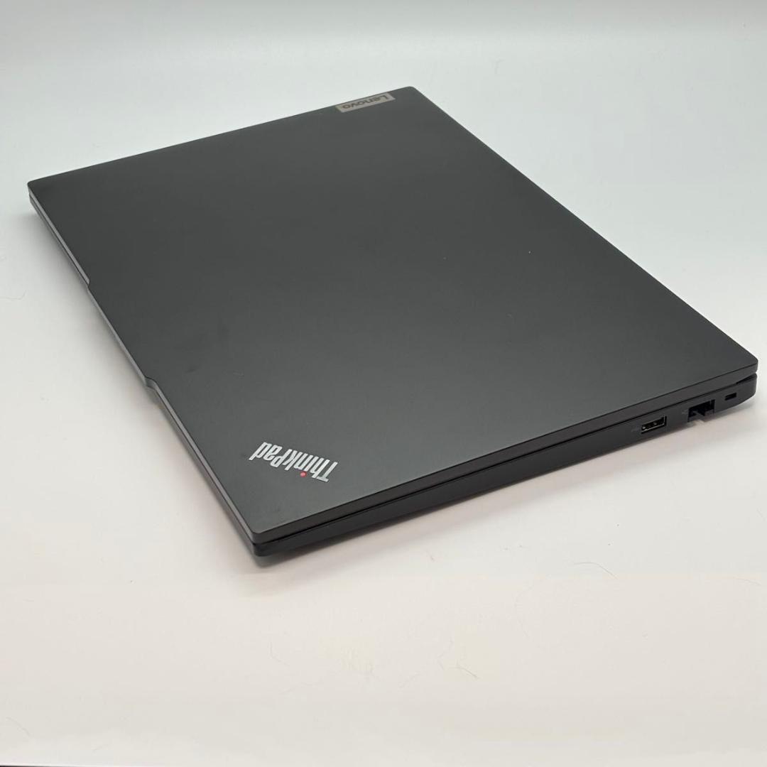 Windowsノート本体 ThinkPad E16 Core i5-13420H/16GB/256GB