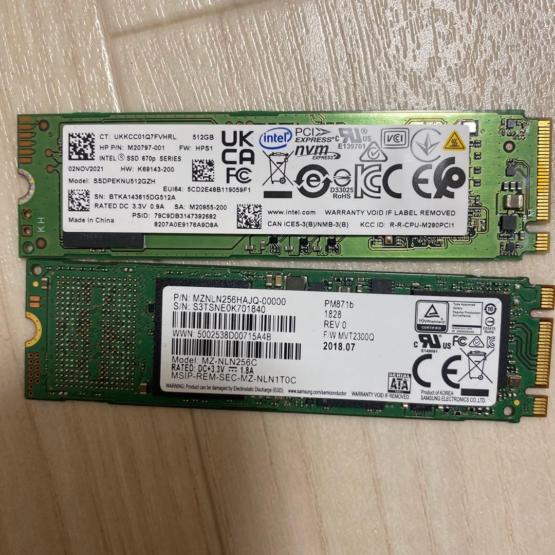 中*村様 SSD 670p 512GB 1枚。 256GB 1枚
