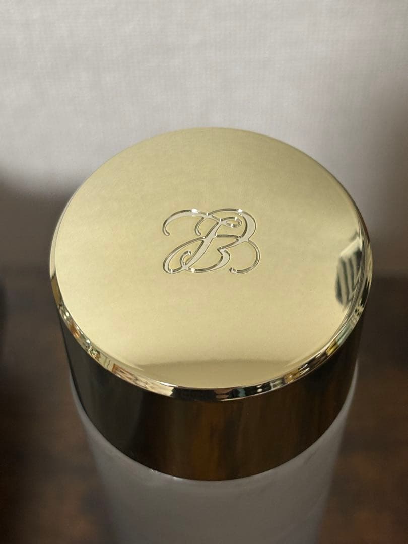 エスティローダー　マイクロエッセンスローション　BF 200ml