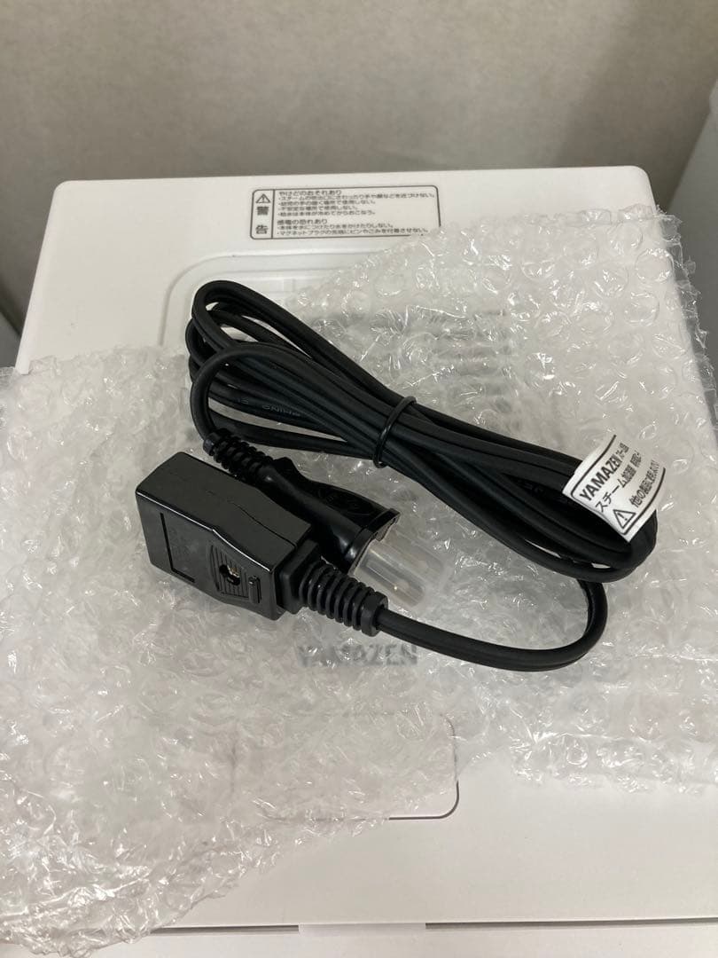 ＹＡＭＡＺＥＮ　【新品同様】スチーム式加湿器　ホワイト　KSF-S34(W)