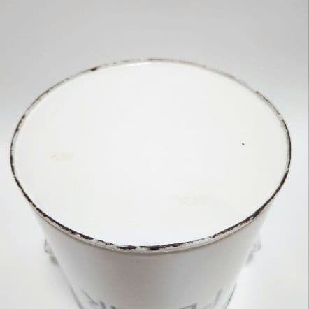 アンティーク ホーロー フラワー缶 FLOUR 白