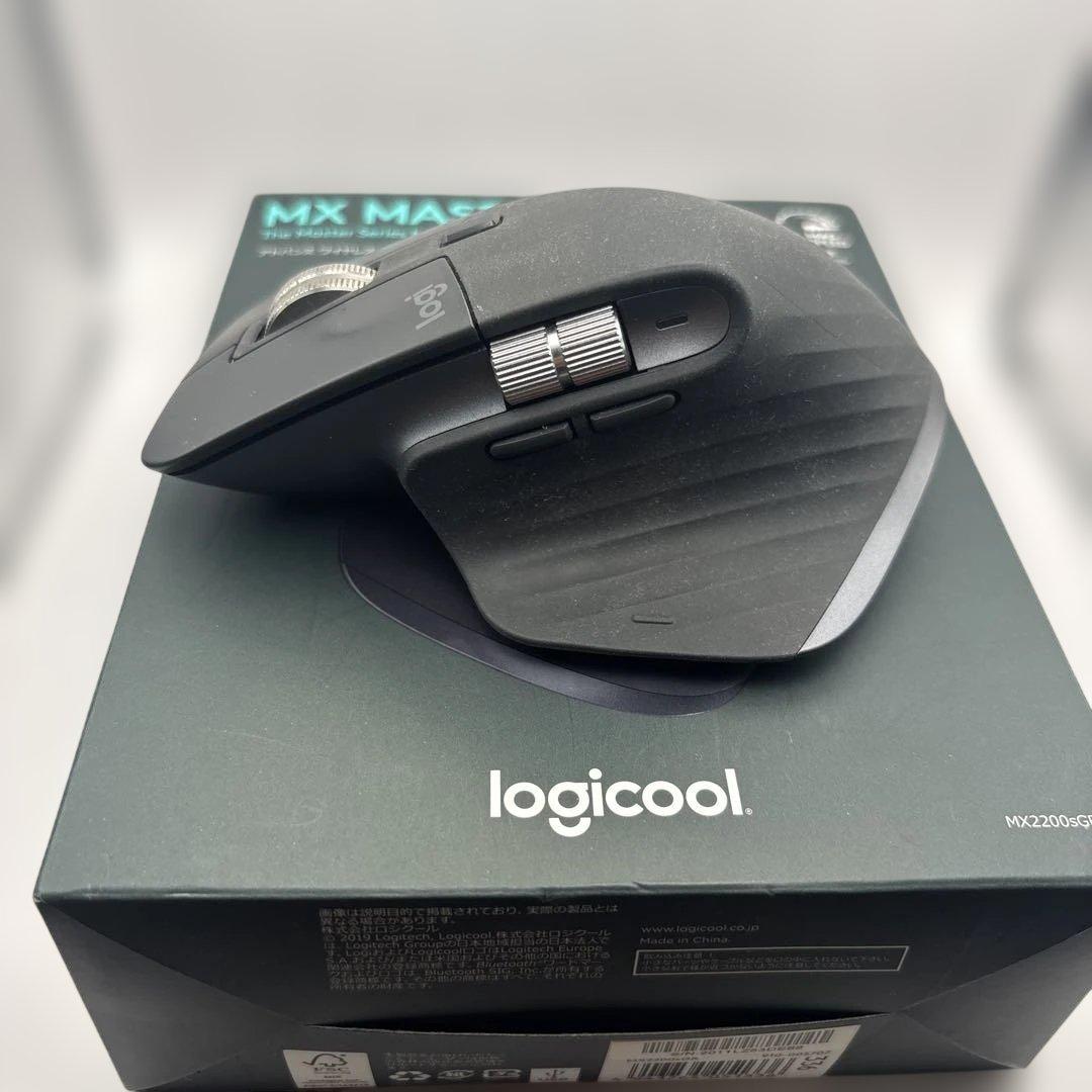 ロジクール MX MASTER 3 本体と付属USB未使用のみ。箱あり美品。