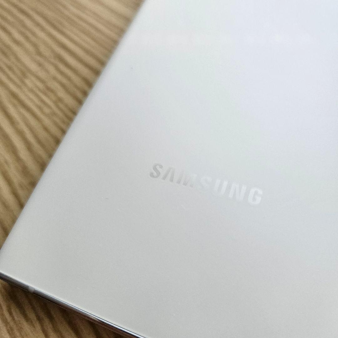 ほぼ新品 Galaxy S22 Ultra. SIMフリー. 256G. AI