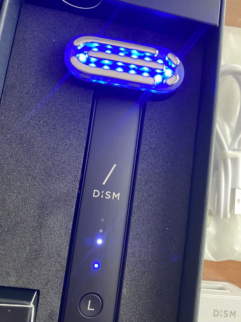 DISM アンファー　ディズム　EMS EER メディスキンケアデバイス 美顔器