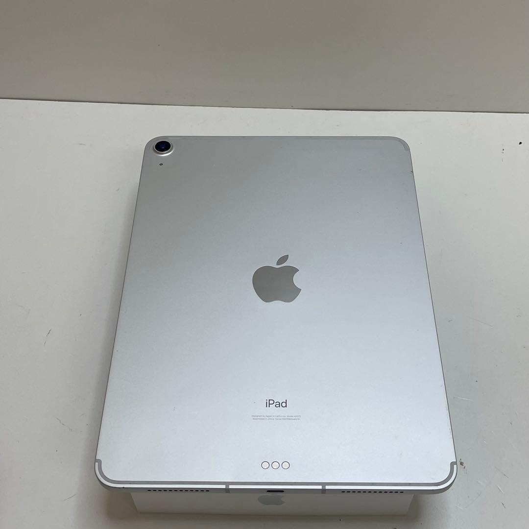 iPad Air 第4世代 64GB Wi-fi + Cellular 82%