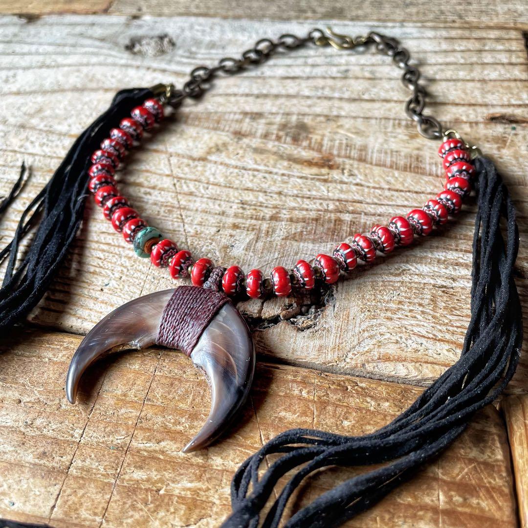 ネックレス・ペンダント Bear's two-claw necklace