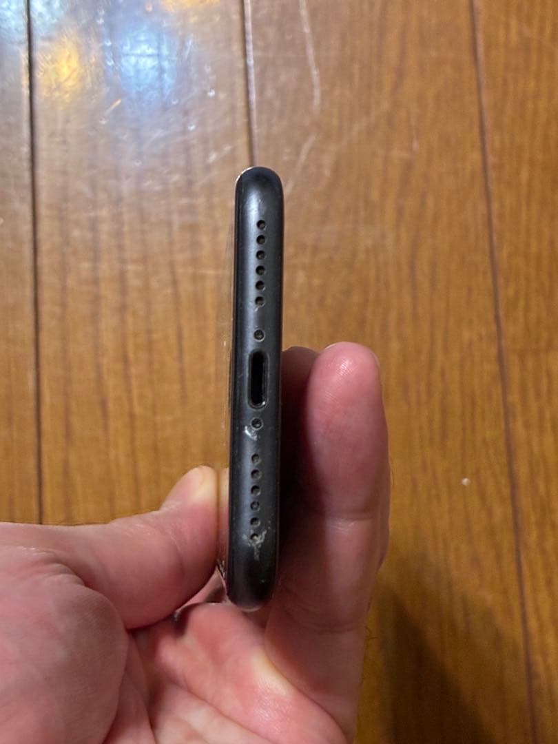 Apple iPhone 8ブラック
