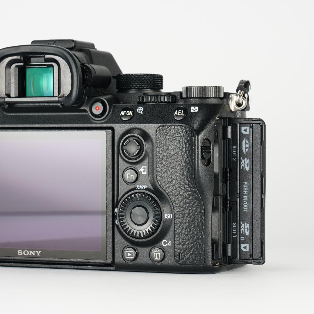 【完全セット】α7III美品！SONY ミラーレス一眼 すぐ撮影可能 112