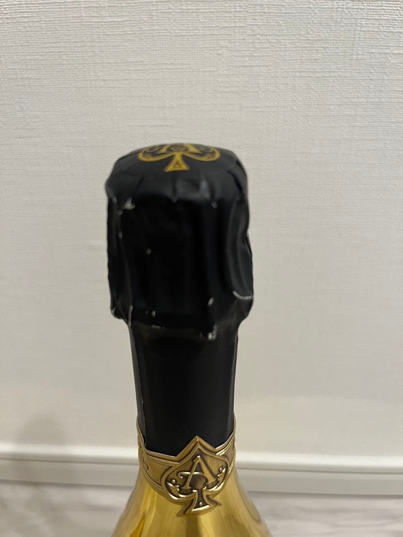未開栓　正規品　箱なしアルマンドゴールドArmand de Brignac