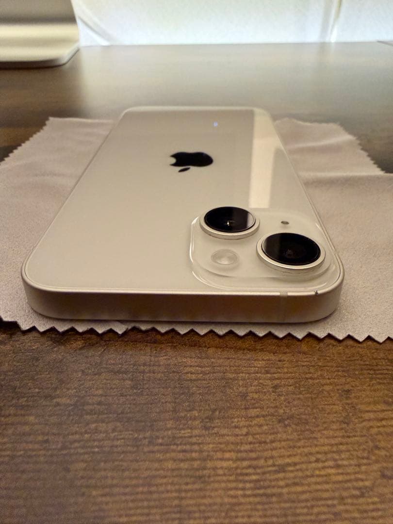 iPhone 14 256GB スターライト SIMフリー 新品ガラスフィルム付