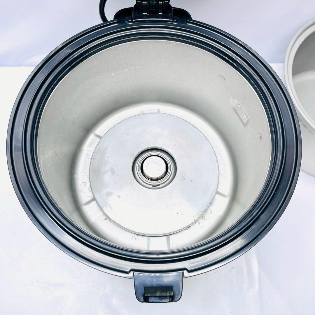動作保証付　タイガー　業務用ジャー炊飯器　炊きたて　JCC-270P 2.7L