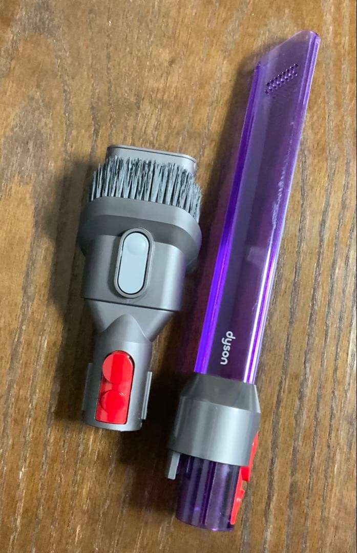 dyson　スティッククリーナー　V8（SV25）バッテリー稼働時間 25分