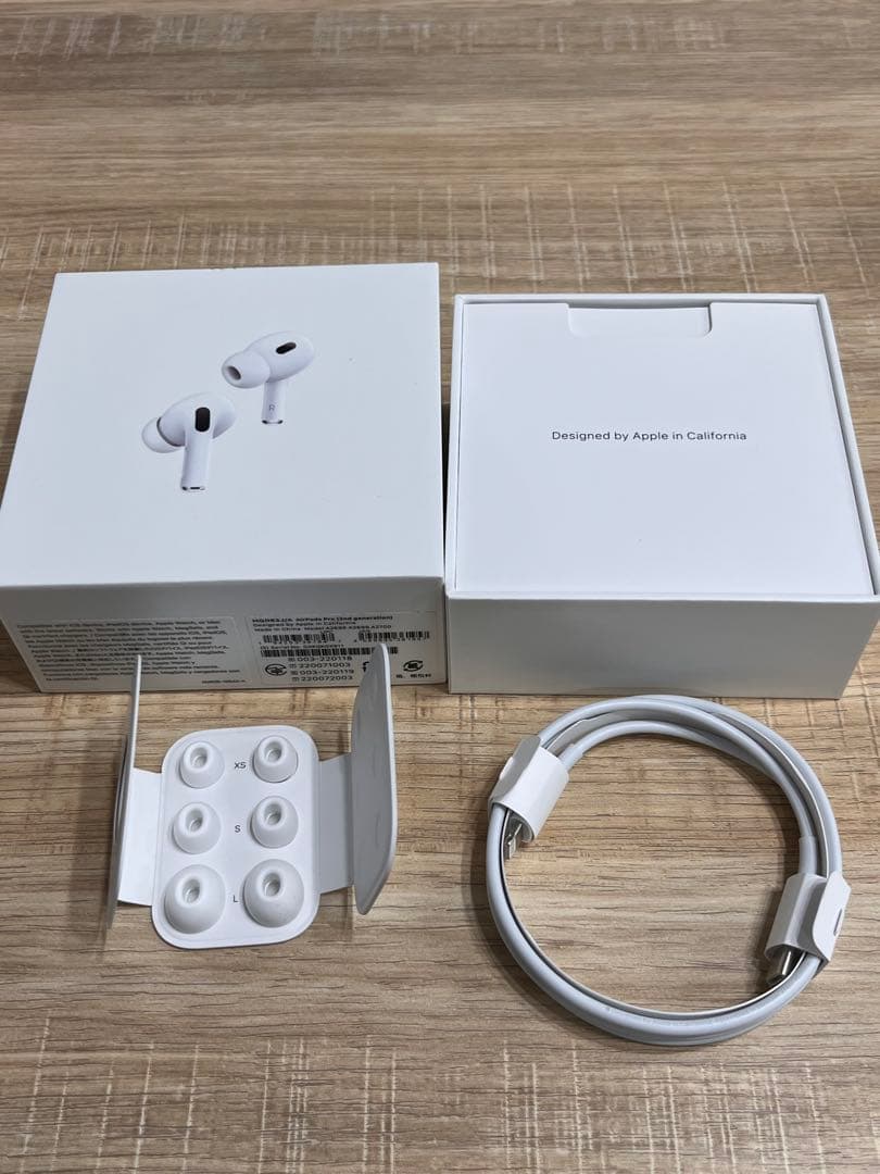 AirPods Pro 第2世代 Lightning Apple純正 付属品完備