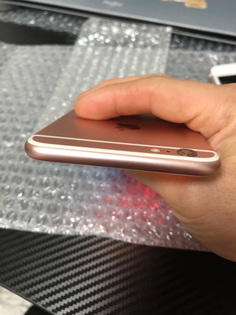 スマートフォン本体 IPhone 6s Plus