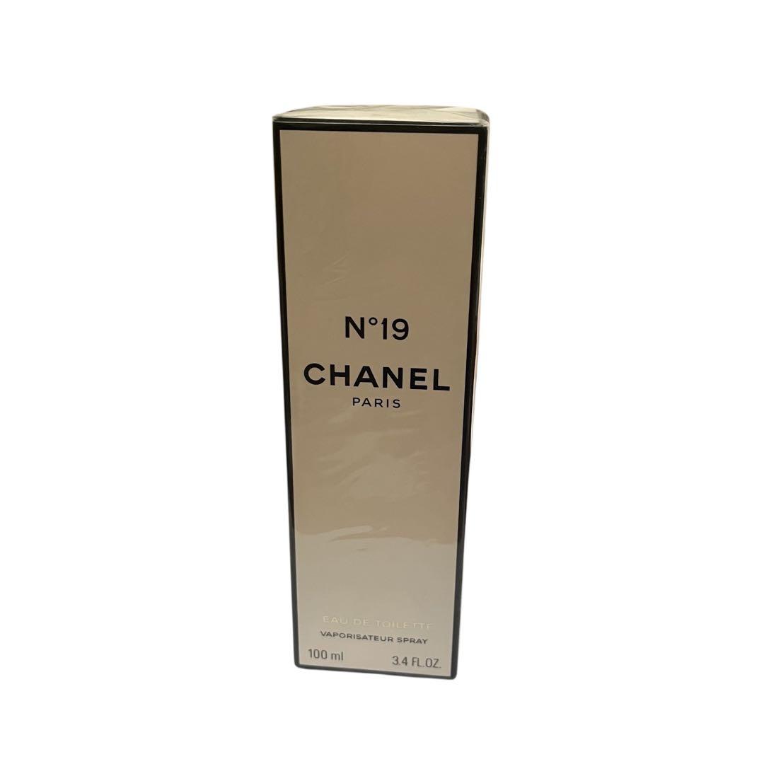 未開封 CHANEL シャネル N°19 オードゥトワレット 100ml 香水