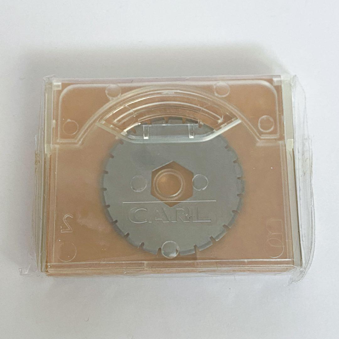 CARL ペーパーカッター DC-210N A4 縦対応