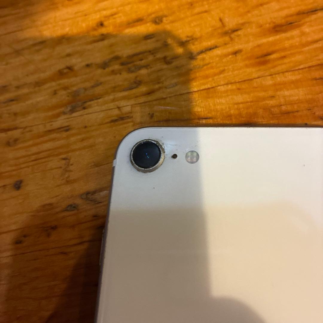 iPhone SE (第2世代) ブラック 残量75