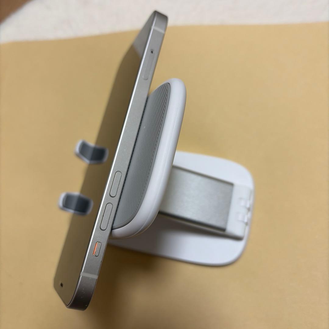 iPhone12 64GB ホワイト 背面割れ