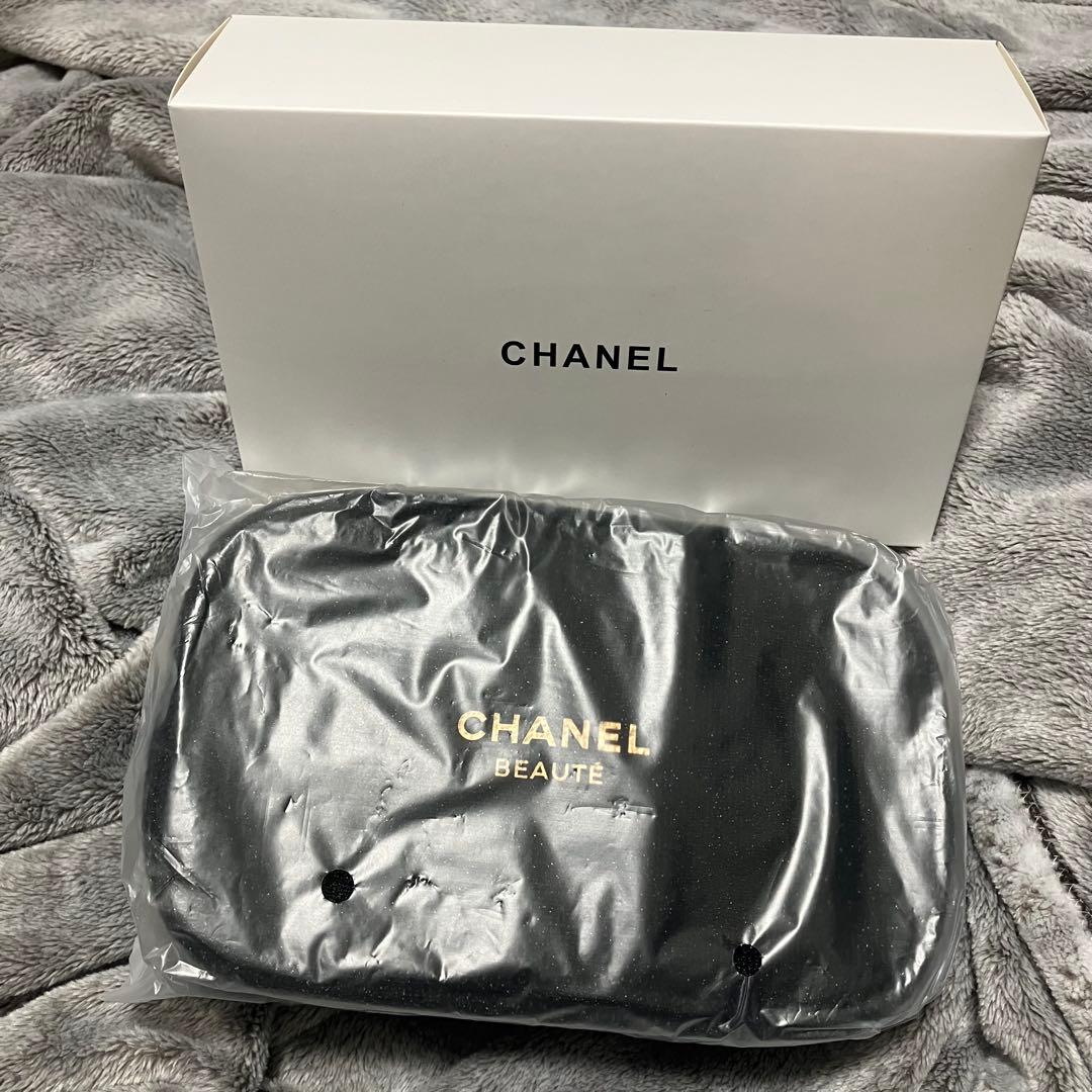 未使用 CHANEL シャネル ショルダーポーチ バッグ ポーチ チェーン付き