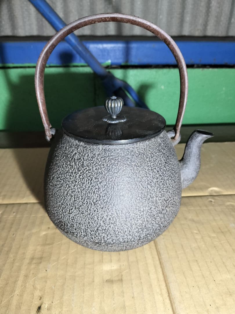 ◆希少！！◆鉄瓶　銘柄あり　龍文堂　南部鉄器　レトロ　アンティーク
